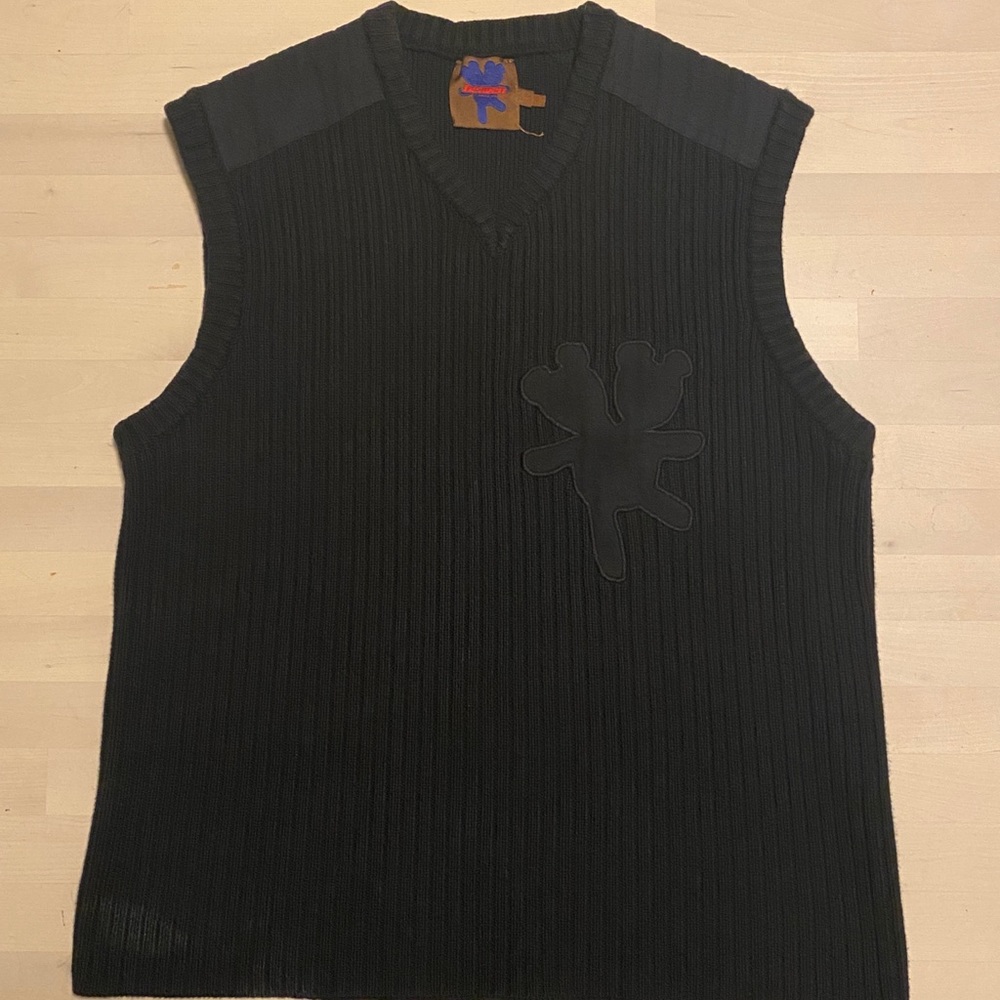 Heaven by Marc Jacobs black knitted vest size medium